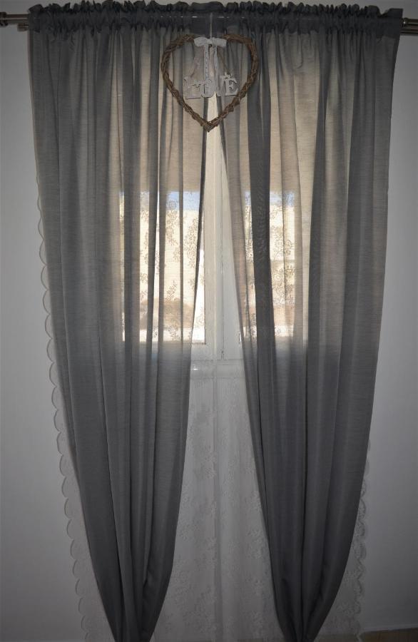 شقة Anezinas Place بيريسا المظهر الخارجي الصورة