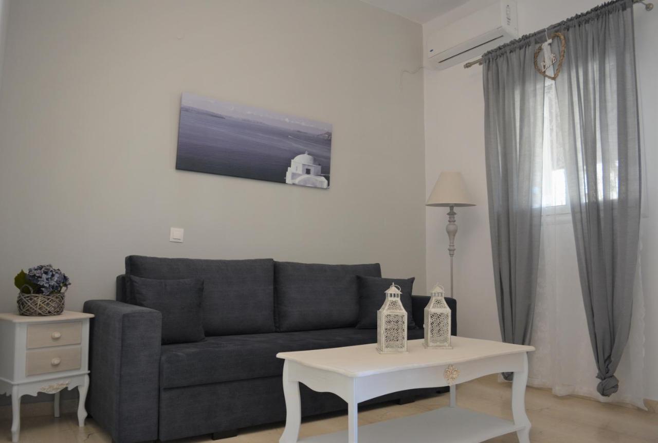 شقة Anezinas Place بيريسا المظهر الخارجي الصورة