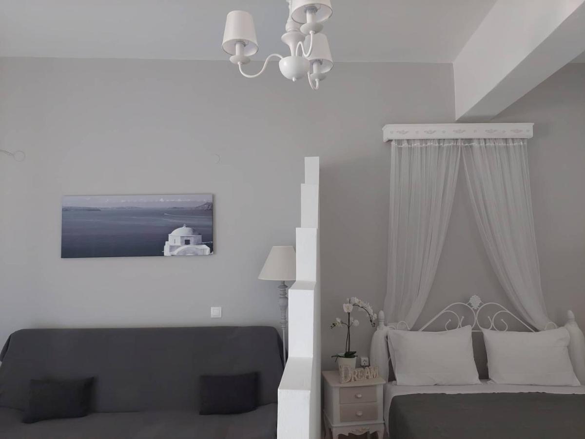 شقة Anezinas Place بيريسا المظهر الخارجي الصورة