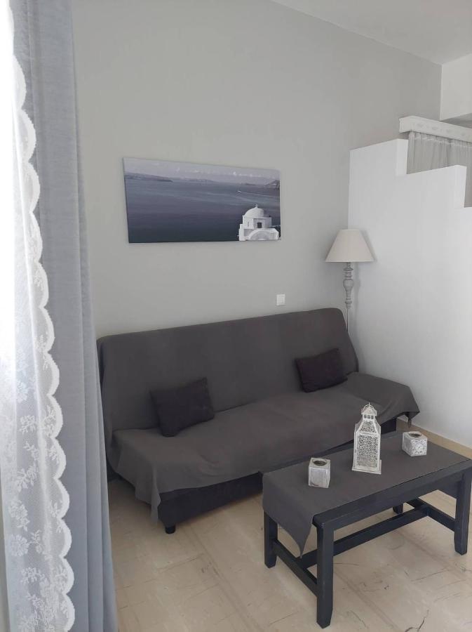 شقة Anezinas Place بيريسا المظهر الخارجي الصورة