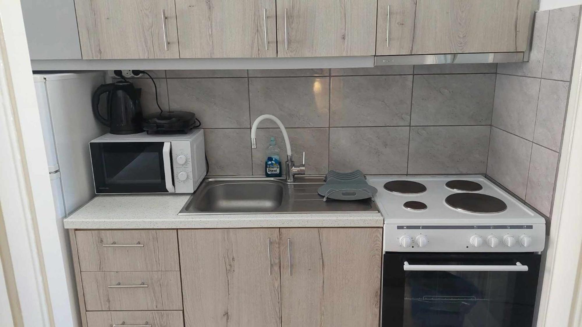 شقة Anezinas Place بيريسا المظهر الخارجي الصورة